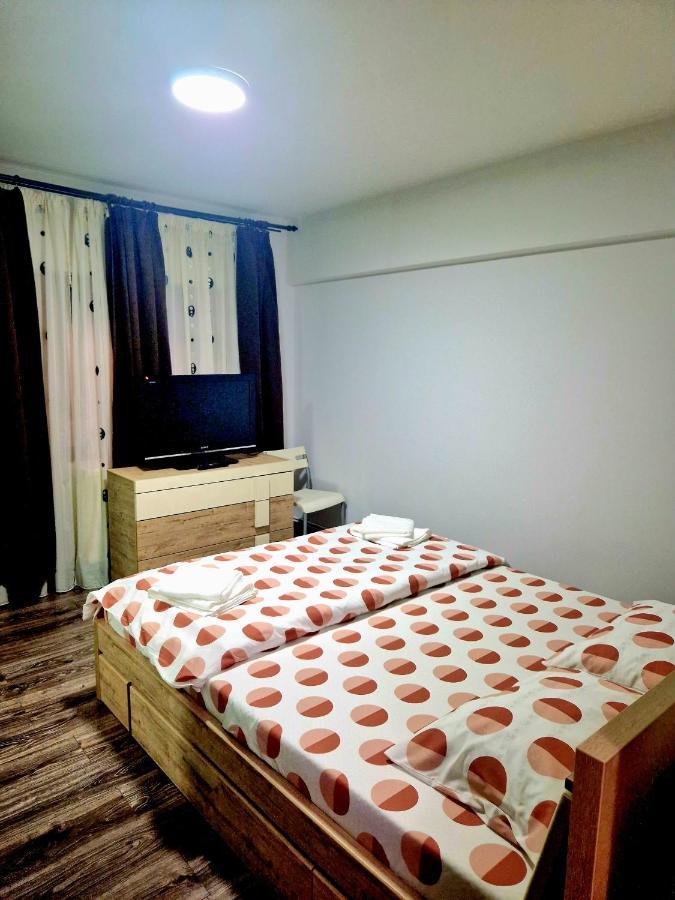 Cozy Appartment In The Center トゥルゴヴィシュテ エクステリア 写真